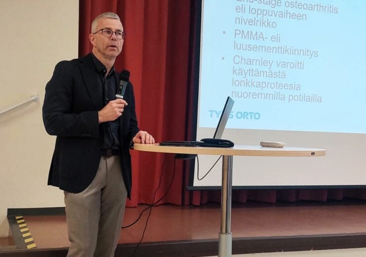 Professori, ylilääkäri Keijo Mäkelä: Lonkan nivelrikko ja tekonivelleikkaus sen hoitona